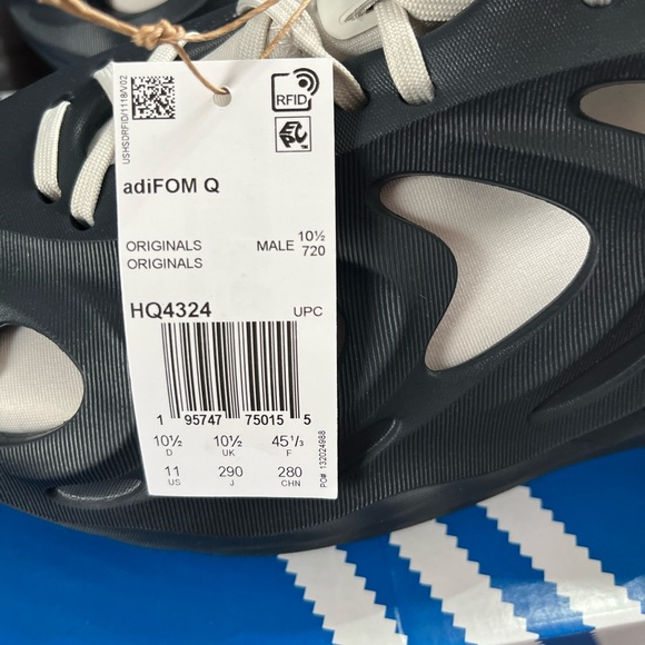 Adidas AdiFoam Q   Size 11 - Picture 5 of 5